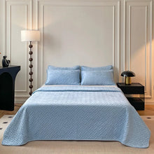 Velvet Quilted Bedspread Set