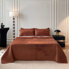 Velvet Quilted Bedspread Set